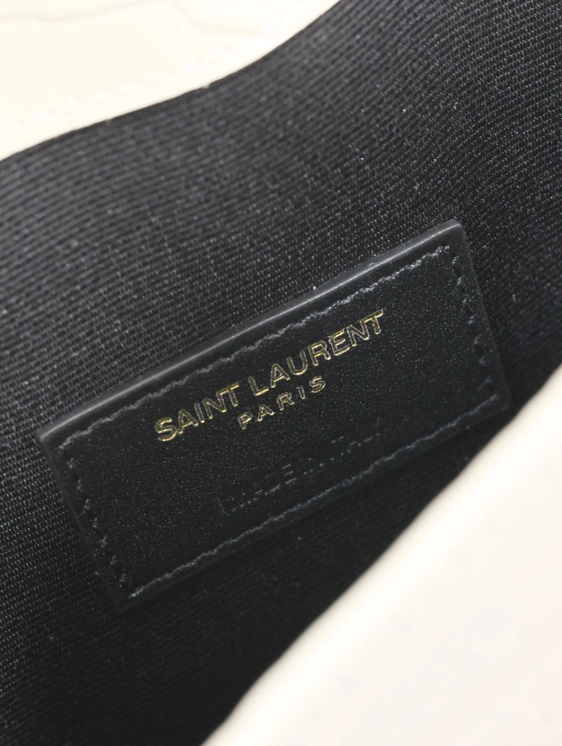 Y51 clutch bags 4113f-0438