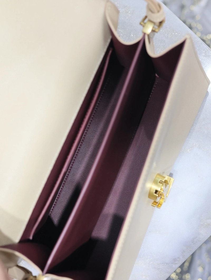 Y51 top handle bags 4113g-0019
