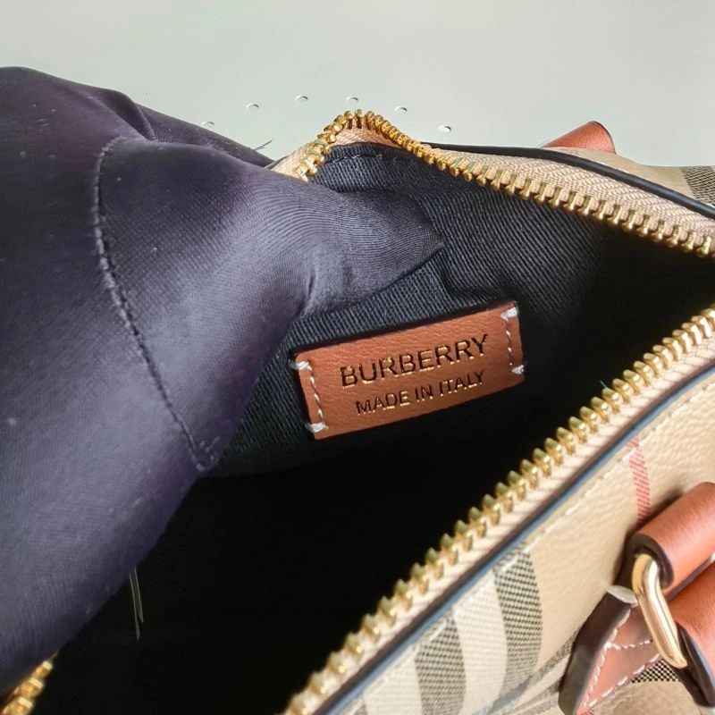 Bv*b*rry speedy bags 4115-0004