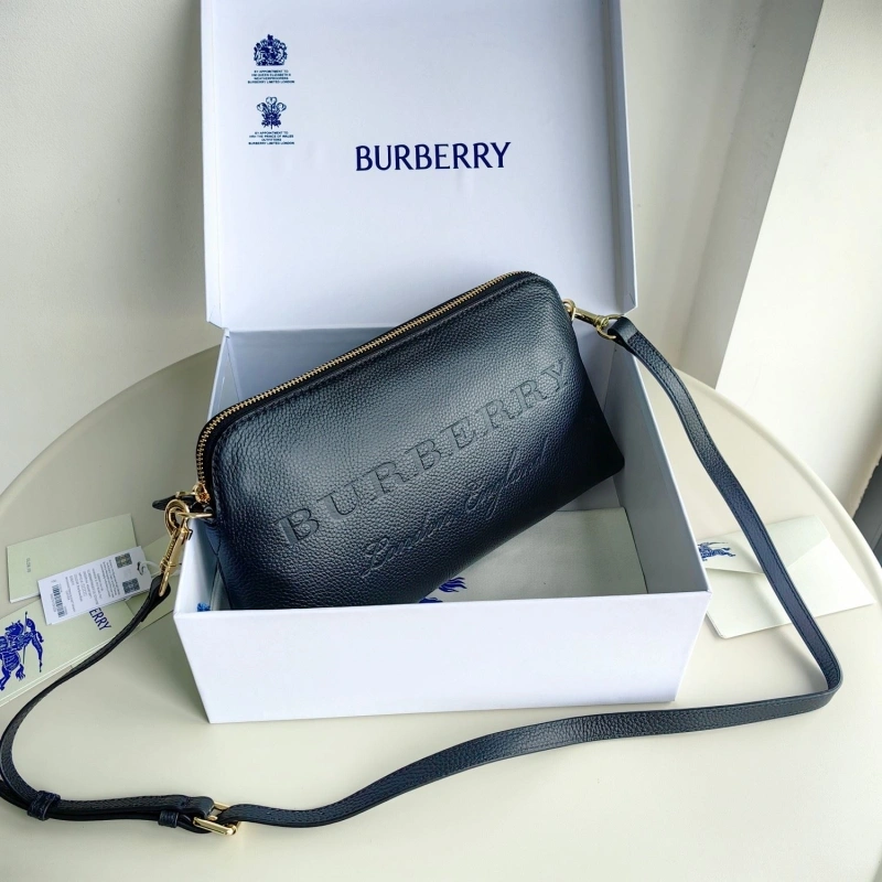 Bv*b*rry wallets 4115a-0043