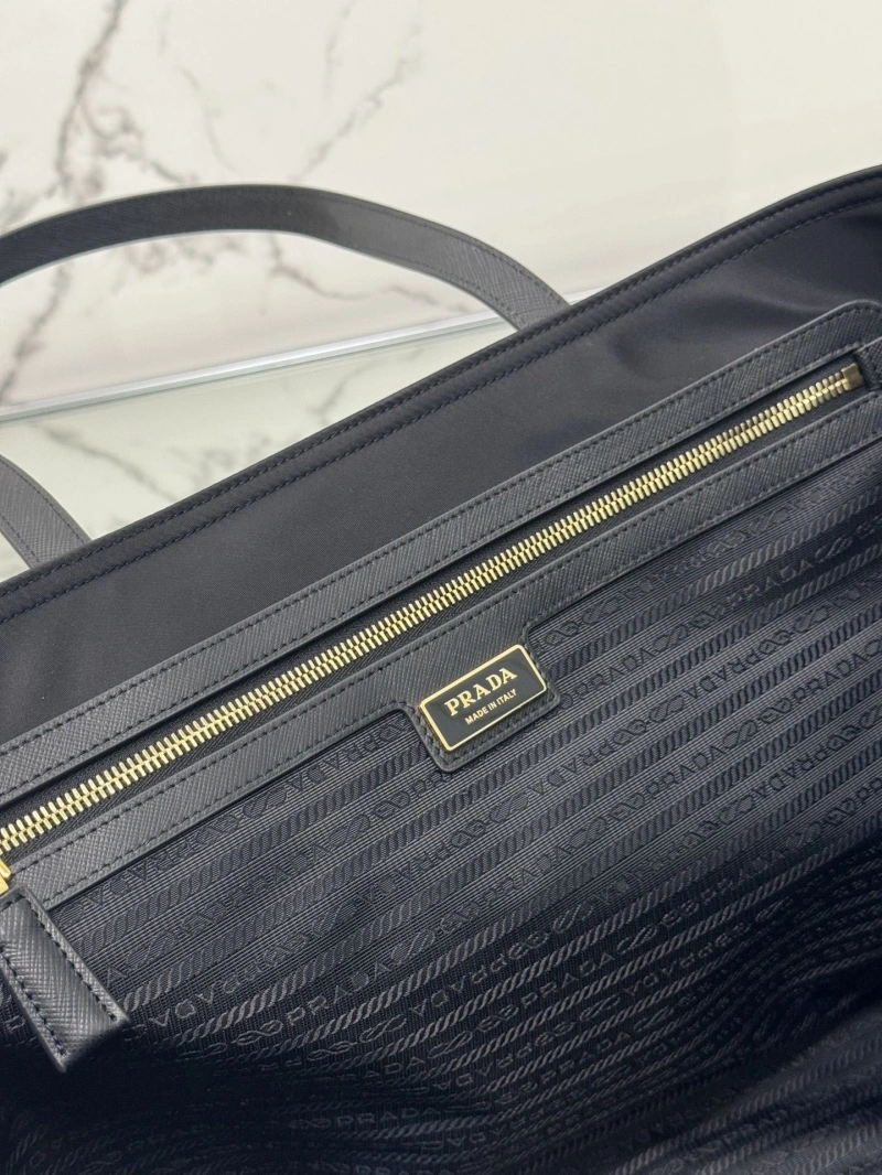 Pra*a shopping bags 4135c-0028