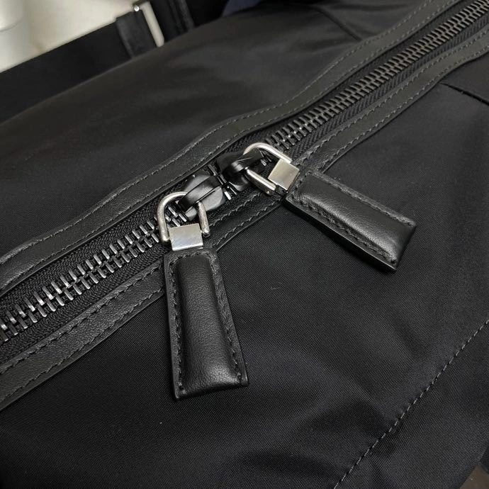 Pra*a travel bags 4135c-0053