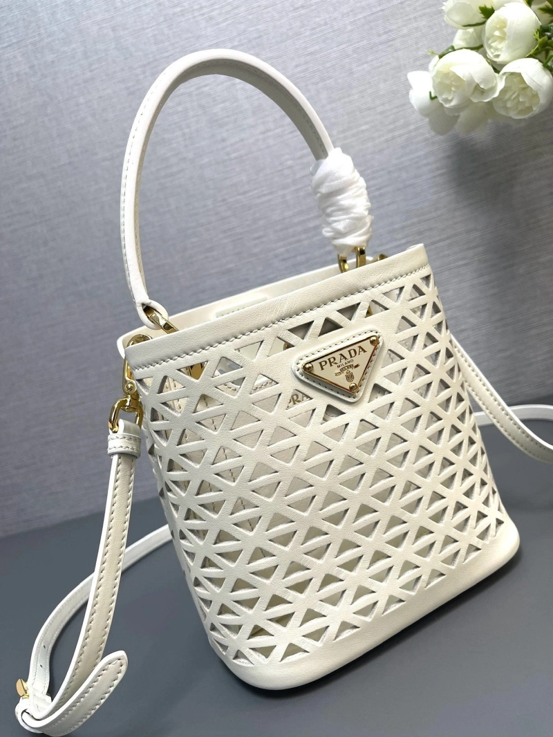 Pra*a shopping bags 4135c-0054