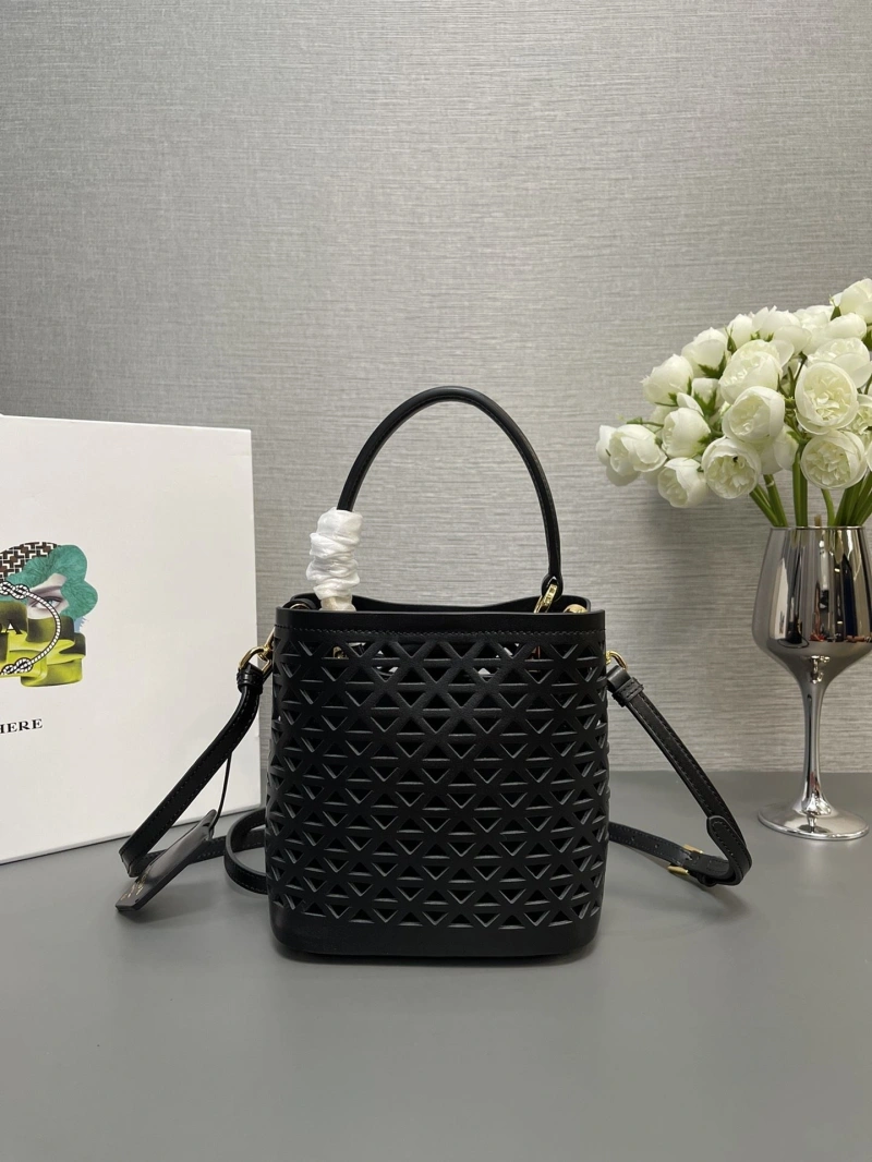 Pra*a shopping bags 4135c-0056