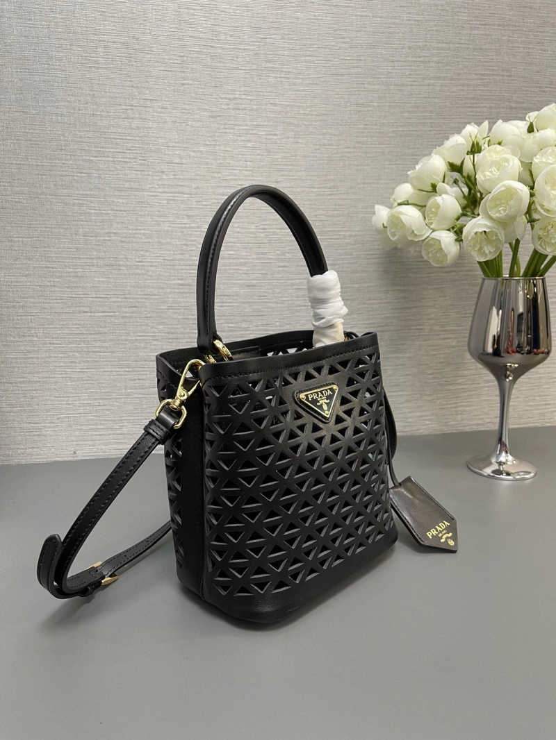 Pra*a shopping bags 4135c-0056