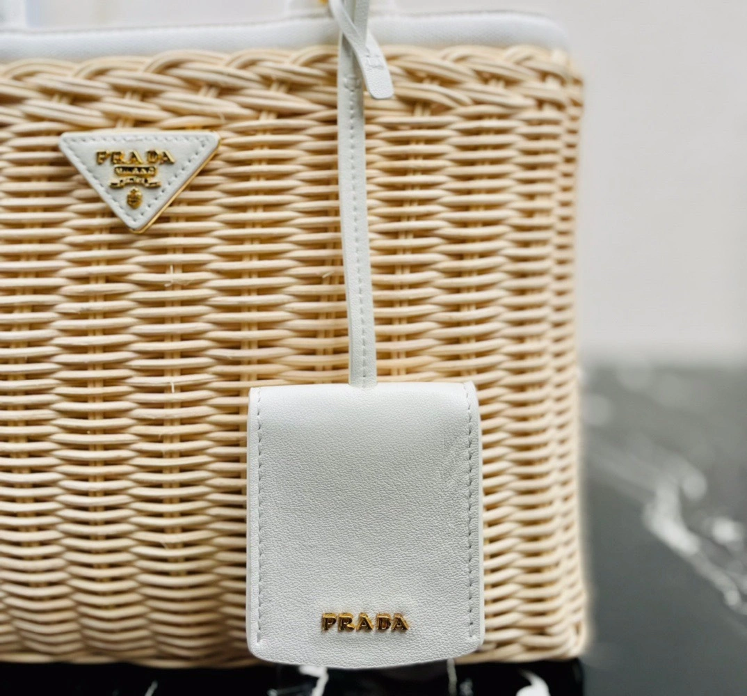 Pra*a shopping bags 4135d-0076