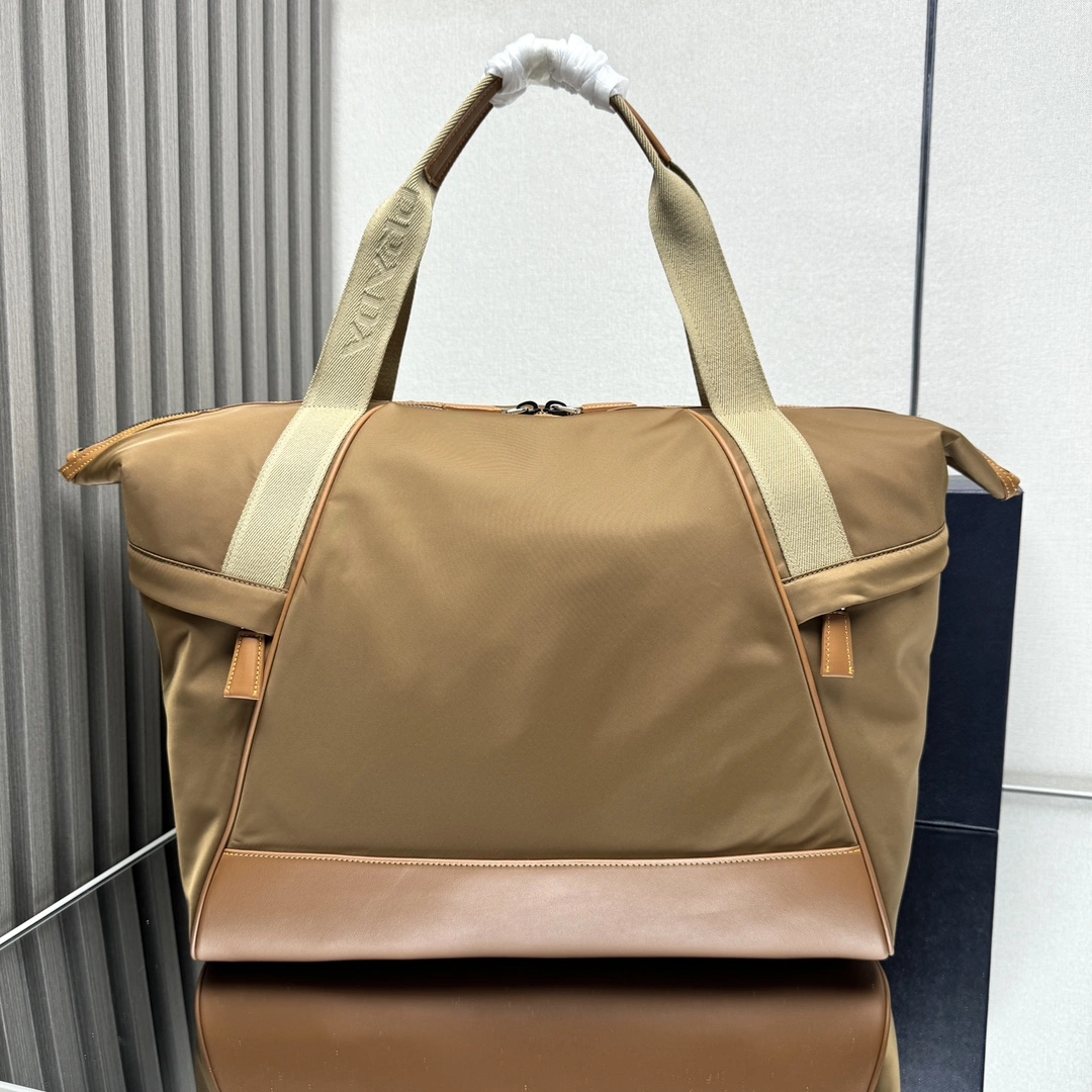 Pra*a travel bags 4135d-0092
