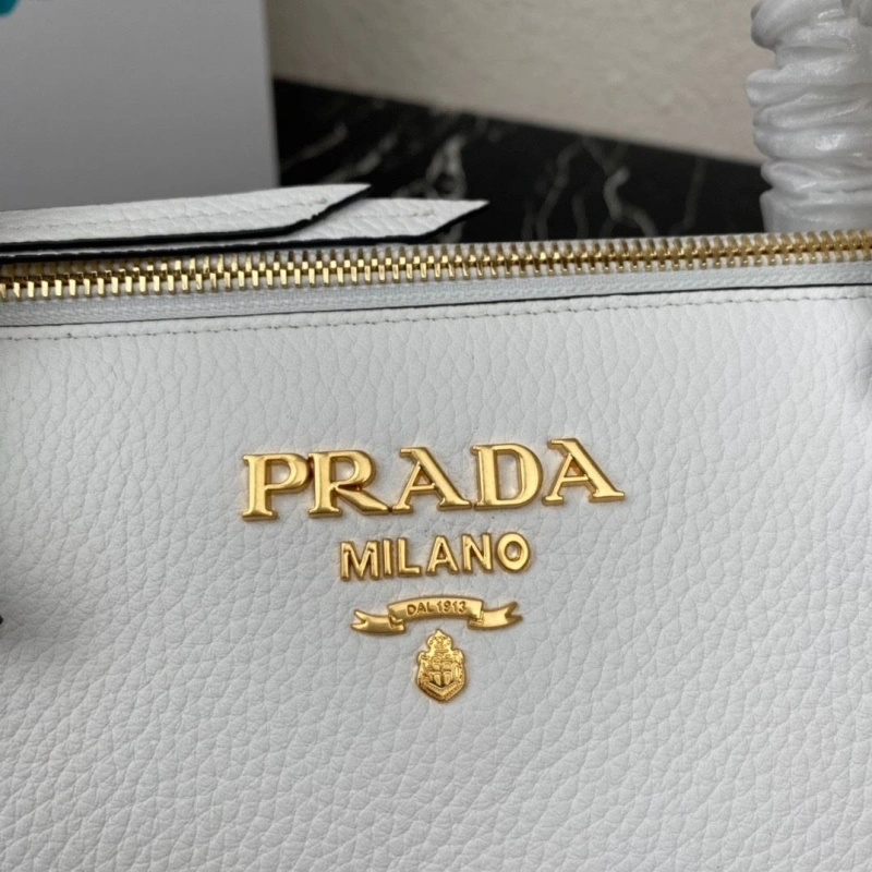 Pra*a shopping bags 4135f-0208