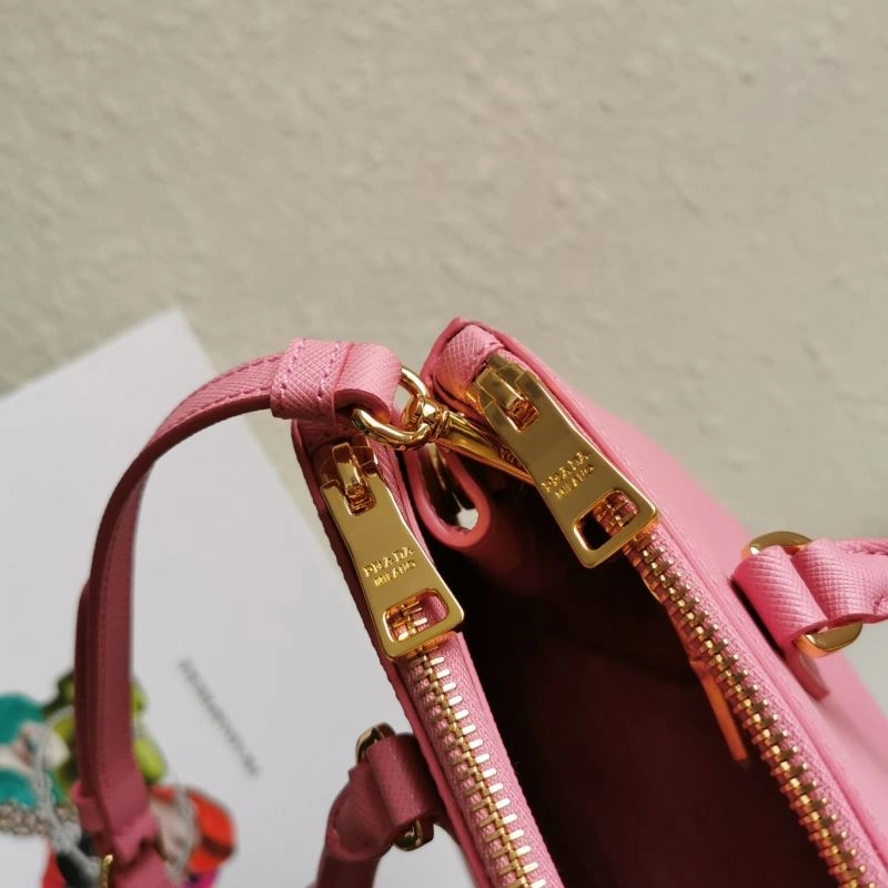 Pra*a shopping bags 4137c-0054