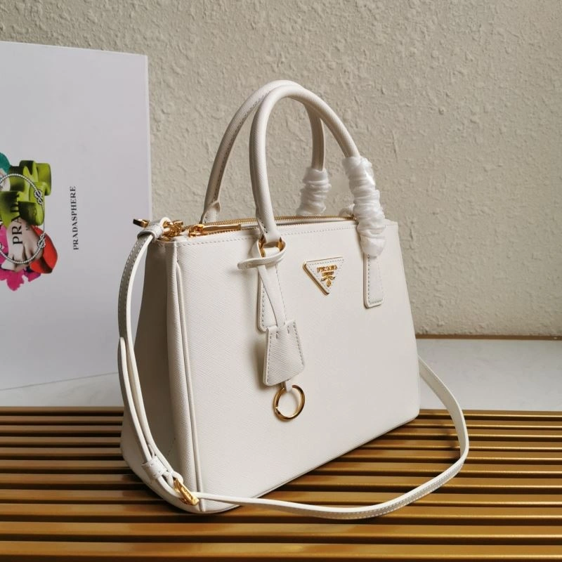Pra*a shopping bags 4137c-0059