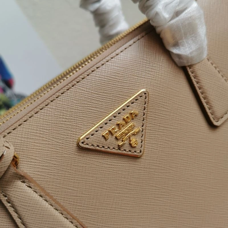 Pra*a shopping bags 4137c-0061