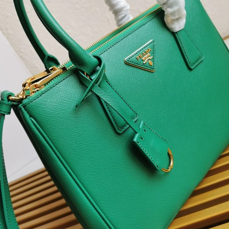 Pra*a shopping bags 4137c-0062