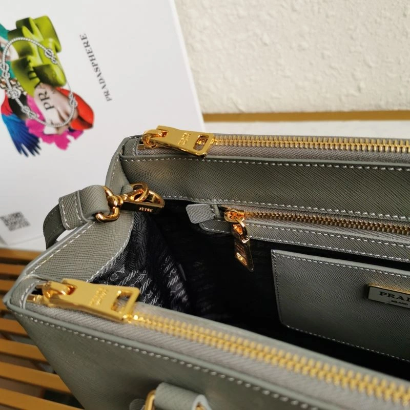 Pra*a shopping bags 4137c-0071