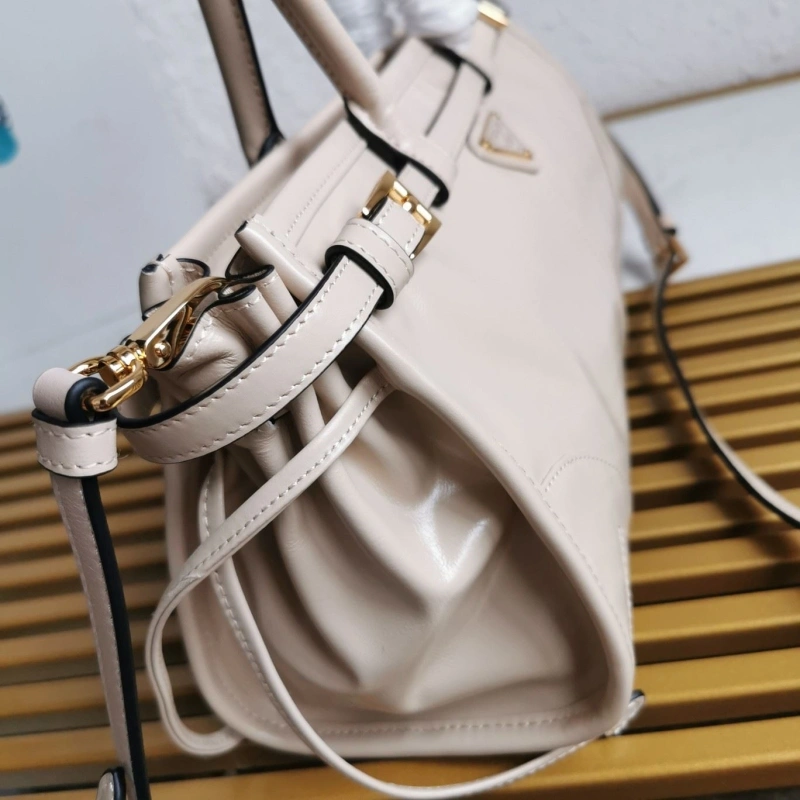 Pra*a top handle bags 4137f-0025