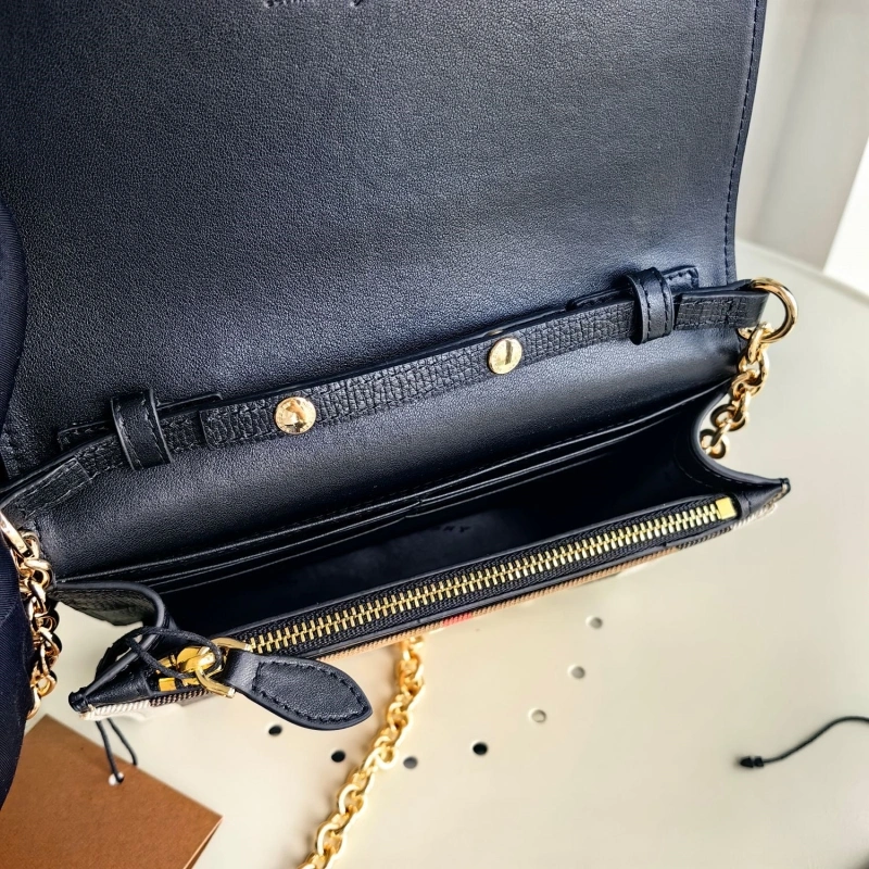 Bv*b*rry satchel bags 4140-0152