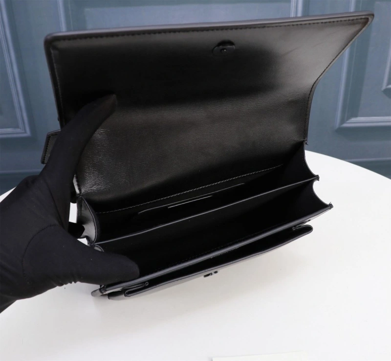Y51 satchel bags 4140-0400