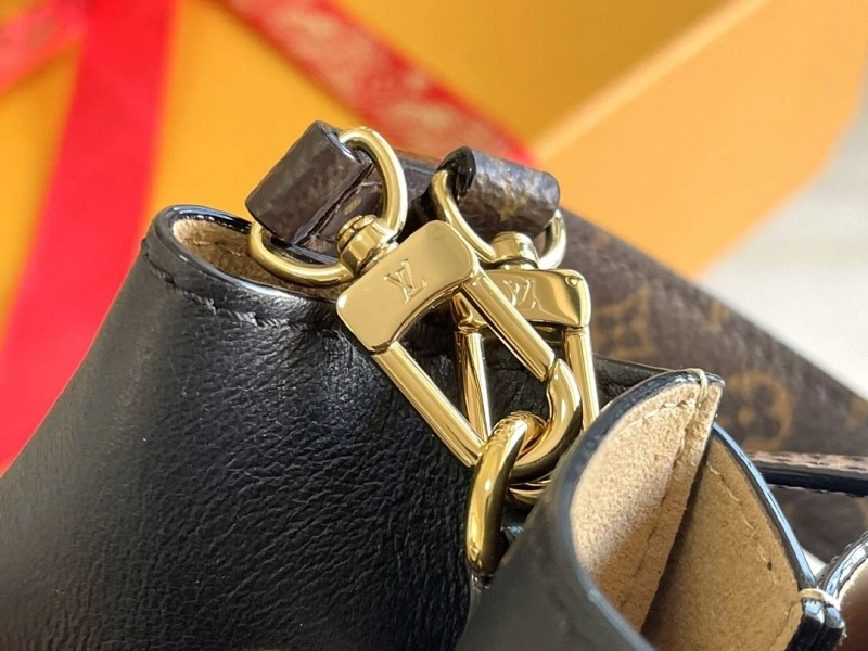 LV Bucket Bags 4171A-0038