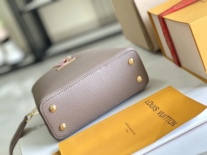 LV Capucines Bags 4171D-0142