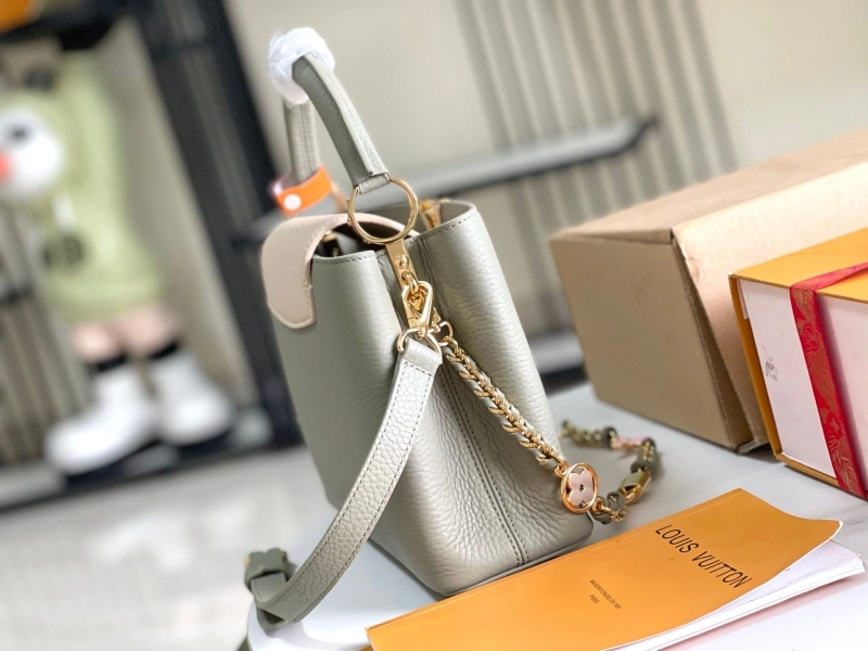 LV Capucines Bags 4171F-0009