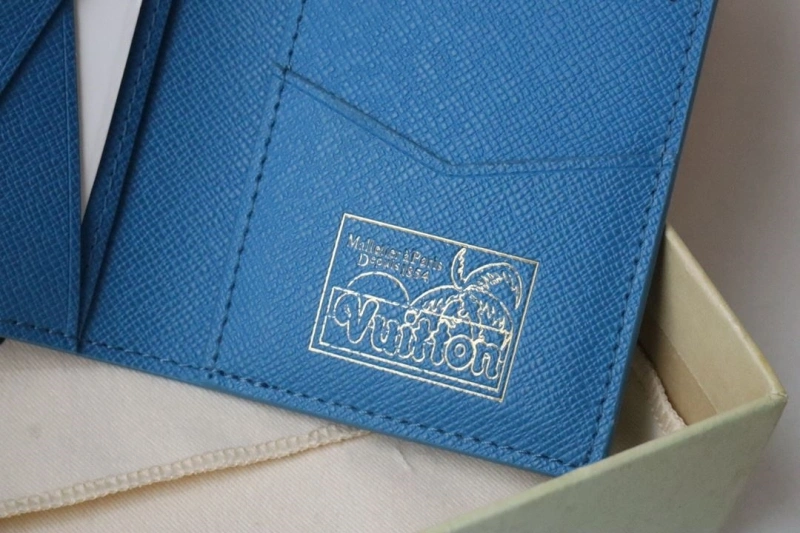 LV Wallets 4178A-0006