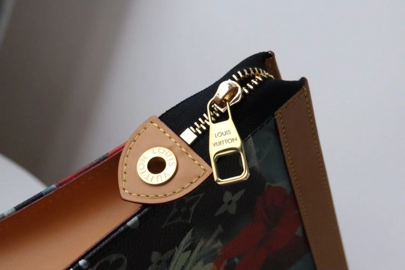 LV Clutch Bags 4178A-0017