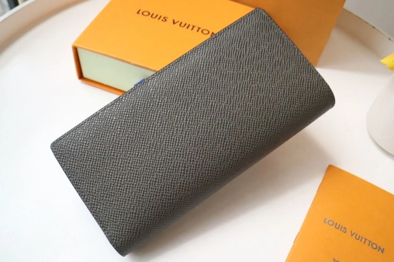 LV Wallets 4178A-0025