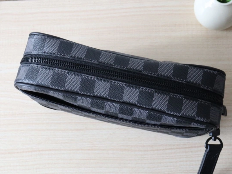 LV Clutch Bags 4178A-0041