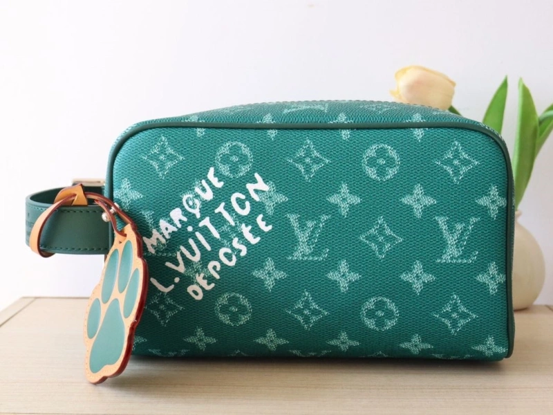 LV Cosmetic Bags 4178A-0088