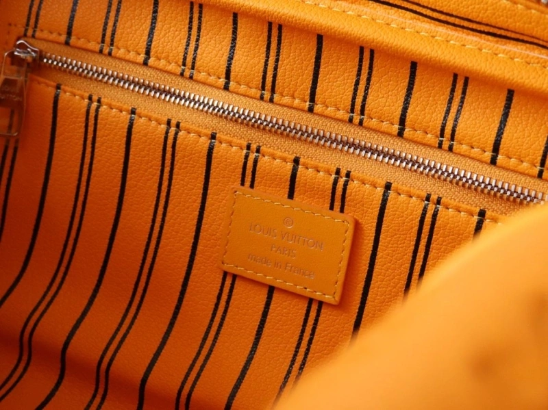 LV Cosmetic Bags 4178A-0260