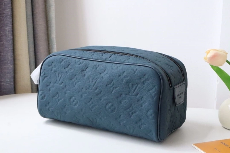 LV Cosmetic Bags 4178A-0261