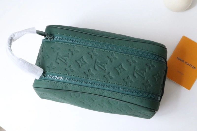 LV Cosmetic Bags 4178A-0263
