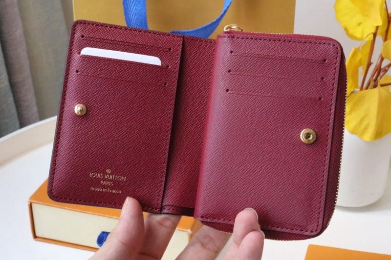 LV Wallets 4178A-0265