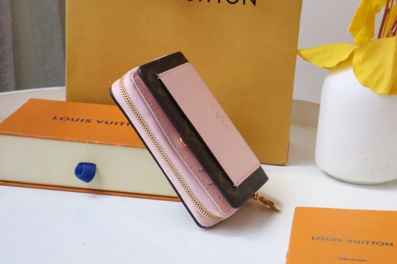 LV Wallets 4178A-0266