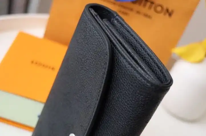 LV Wallets 4178D-0097