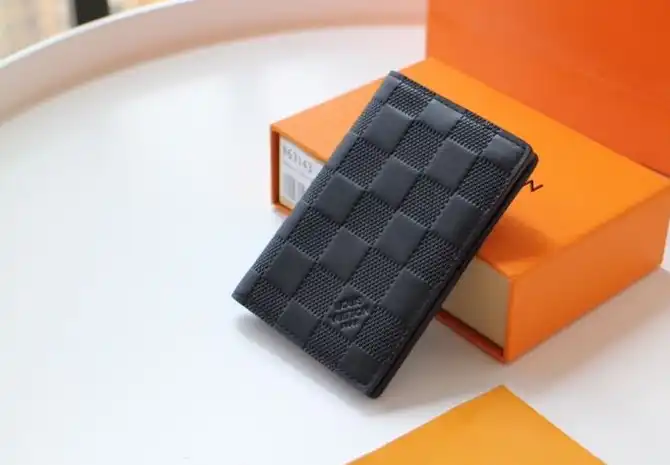 LV Wallets 4178D-0126