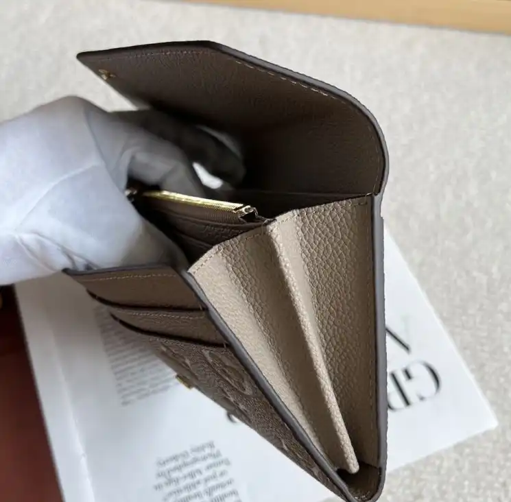 LV Wallets 4178D-0163