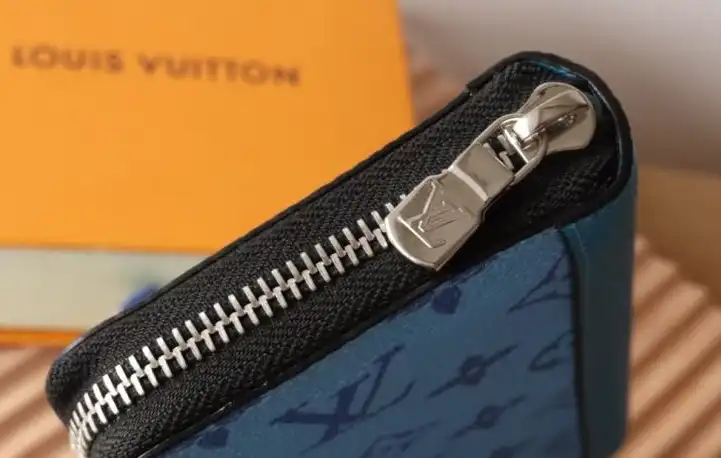 LV Wallets 4178D-0187