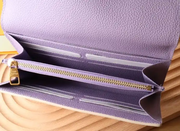 LV Wallets 4178F-0046