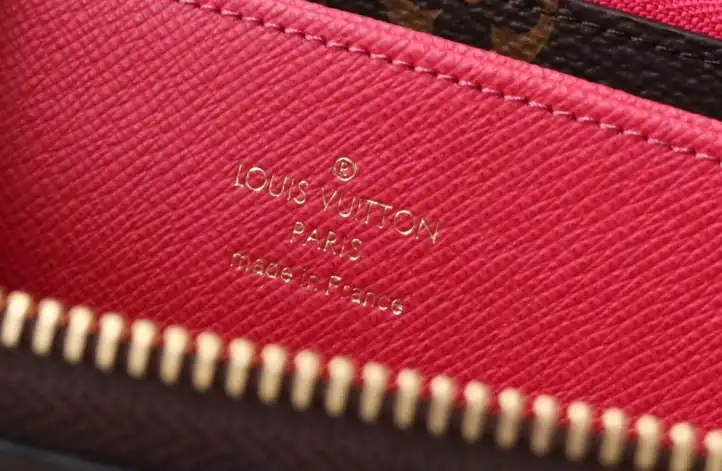 LV Wallets 4178F-0116