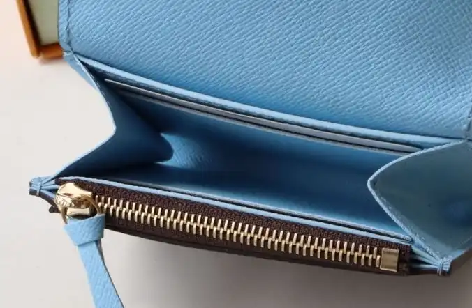 LV Wallets 4178G-0064