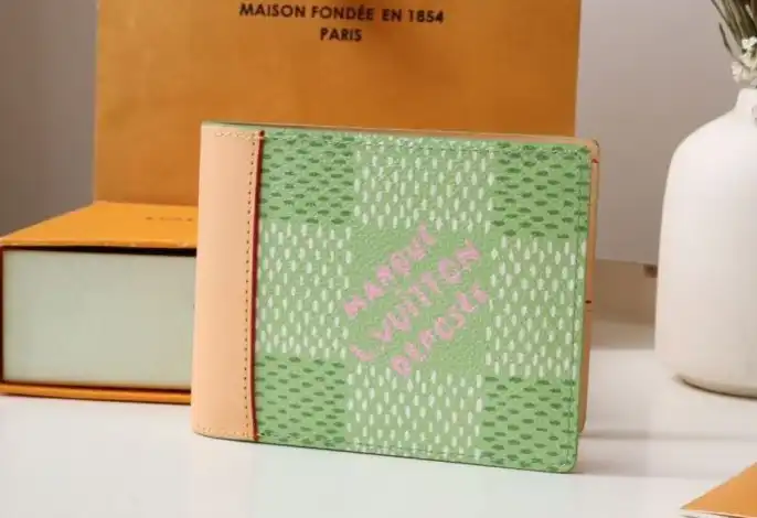 LV Wallets 4178G-0078