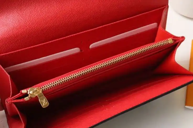 LV Wallets 4178G-0177