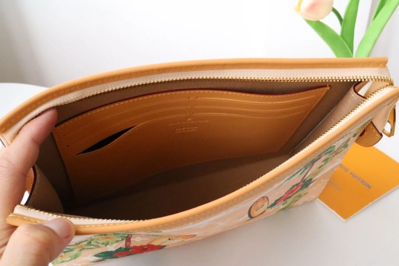 LV Clutch Bags 4178H-0036
