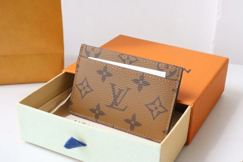 LV Wallets 4178H-0177
