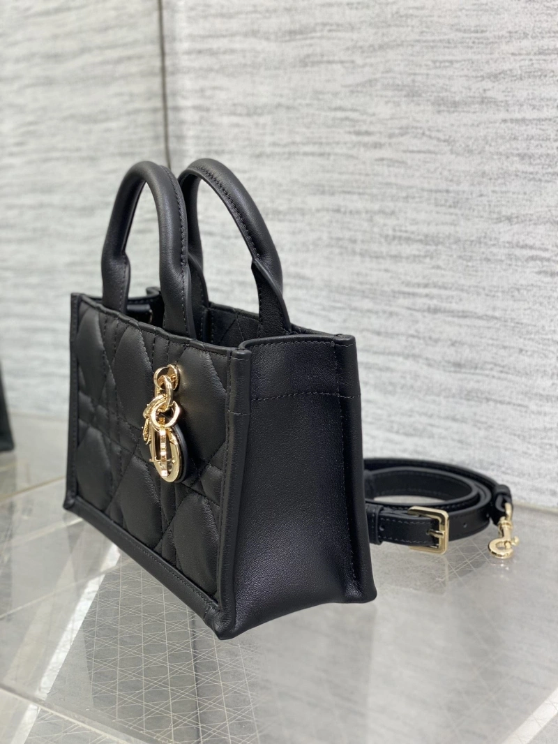 D10r shopping bags 4180f-0323