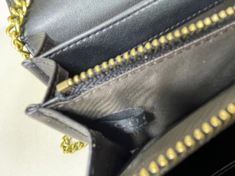 Gvc*1 satchel bags 4186-0126