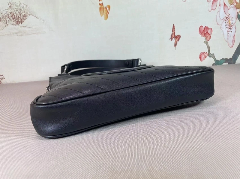 Gvc*1 top handle bags 4186-0131