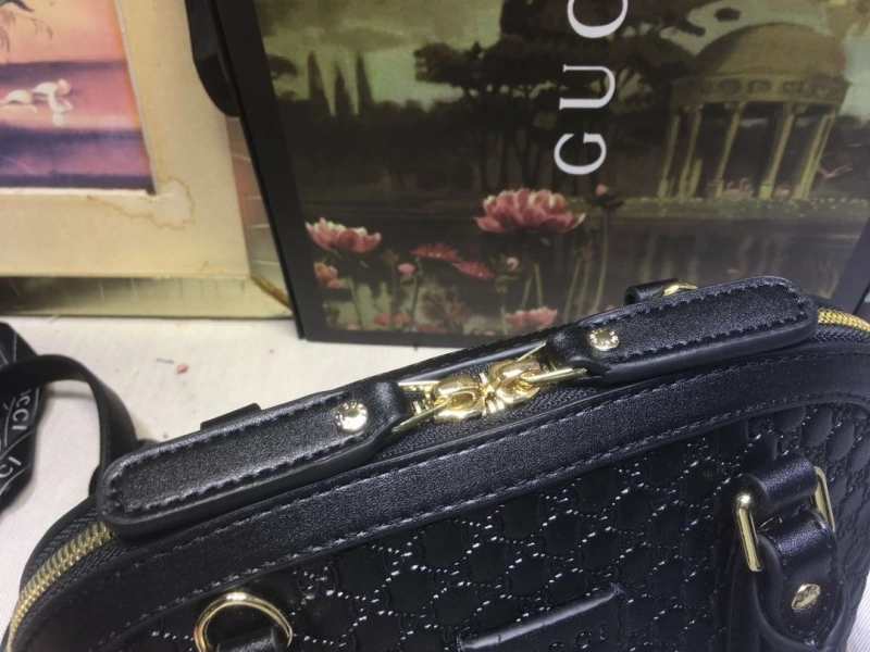 Gvc*1 top handle bags 4186-0714