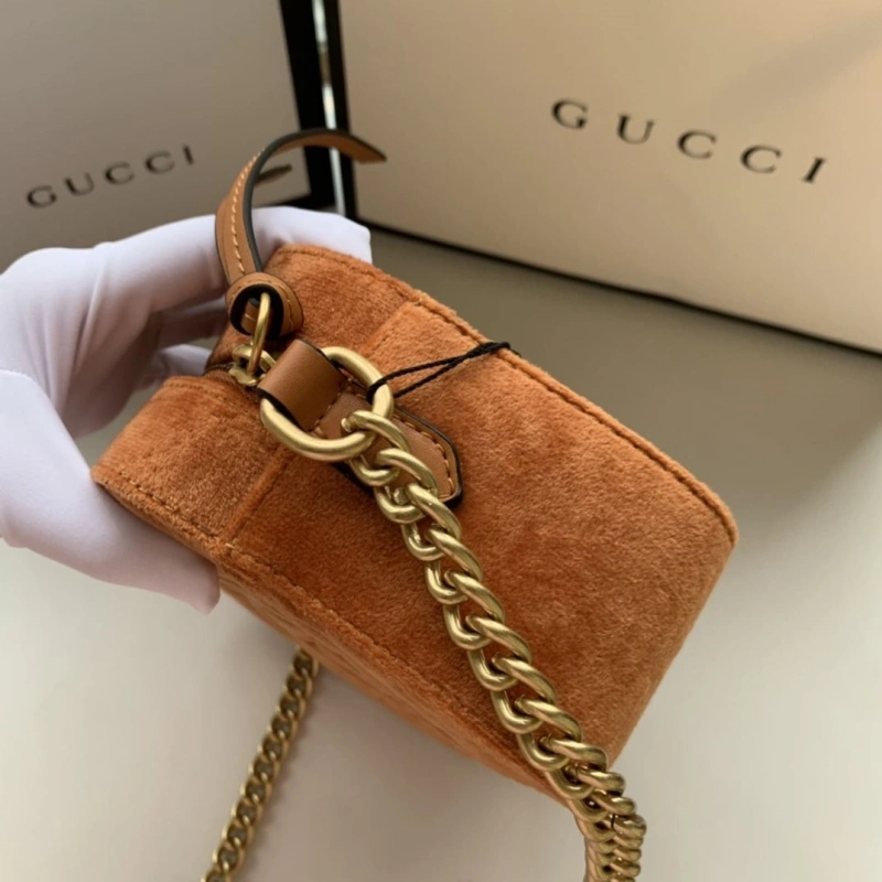 Gvc*1 clutch bags 4189a-0049
