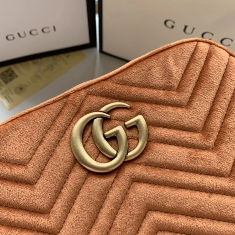 Gvc*1 clutch bags 4189a-0049